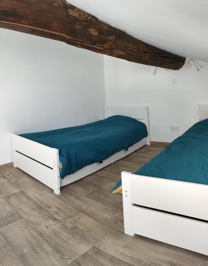 ארל Appartement Dans Mas Provencal מראה חיצוני תמונה